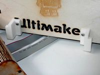 Ultimaker Ulticontroller bottom bracket by AnthonyT