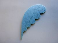 laser cut feather decollation by mikst