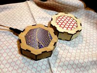 Charge box with silk inlay by Gav