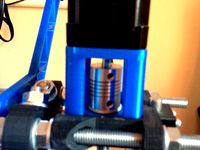 Single beam coupling supported on "Plastic" self aligning thrust bearing for Prusa by Cybersloth