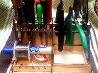 Expandable Workbench Tool Stand by engunneer