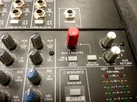 Mackie Volume Knob Replacement *UPDATED* by AmazingSpanoMan
