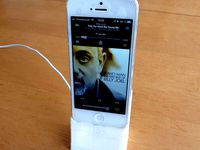 Stand for iPhone 5, 5S and SE - Dock to sync and charge by schrotti