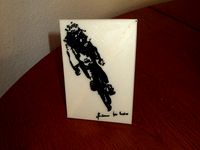 Standing picture frame by rincewind