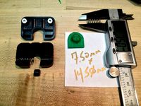 Desperate Operators Replicator 2 Extruder Upgrade by funkshin