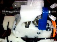 Extruder direct drive Nema 17 1.75 with Jhead adaptation (for prusa?) by ghunt