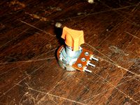 Press-on mini pointer knob for 6mm potentiometer by alan_one