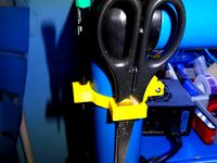 MoveAndStic Tool Holder by nischi