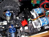 Single Servo Conversion bracket for Losi Mini-LST2 by blecheimer