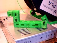 stackable cube game by meirm