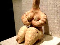 Seated Fertility Figurine by davetroy