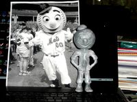 Mr Met by cerberus333