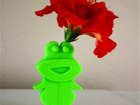 Frog Vase by mrigsby