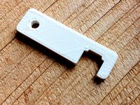 iPhone 4/4S keychain kickstand by mattbeechan