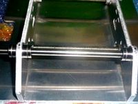 Y-Axis support using LM8UU bearings by solertron