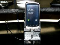 Nexus One Desk stand by johnnyfp