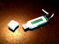 Kingston 'DataTraveler' USB Drive Cap by trihedral