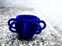 OctoCup | espresso coffee cup with eight handles by cunicode