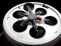 Easy DIY hydroponics kit by diara9999