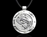 jumper fish in porthole-pendant | 3D