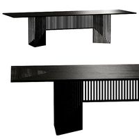 Acerbis Maestro Dinning Table