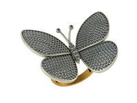 Butterfly ring