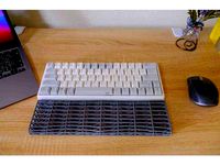 Lattice shape Wrist Rest for keyboard by Sunny_Insei