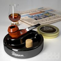 Set with a pipe Peterson (Dublin)