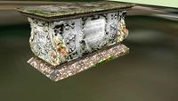 Chest tomb #6, Stinchcombe