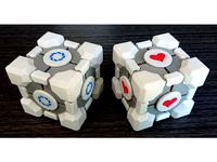 Weighted storage/companion cube by Skylled38
