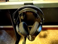 Headphone and Dualshock PS4 Controller Holder Desk Clamp by punching_penguin