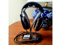 jordi_id7's Headphone Stand - Remixed for two piece printing by mnijph
