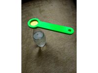 Öffner für farbige SodaStrem Kappen V2 (opener for SodaStream bottle) by FrankWL