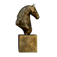 Horse sculp