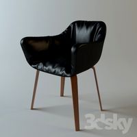S452 ELIOT by Studio Ozeta